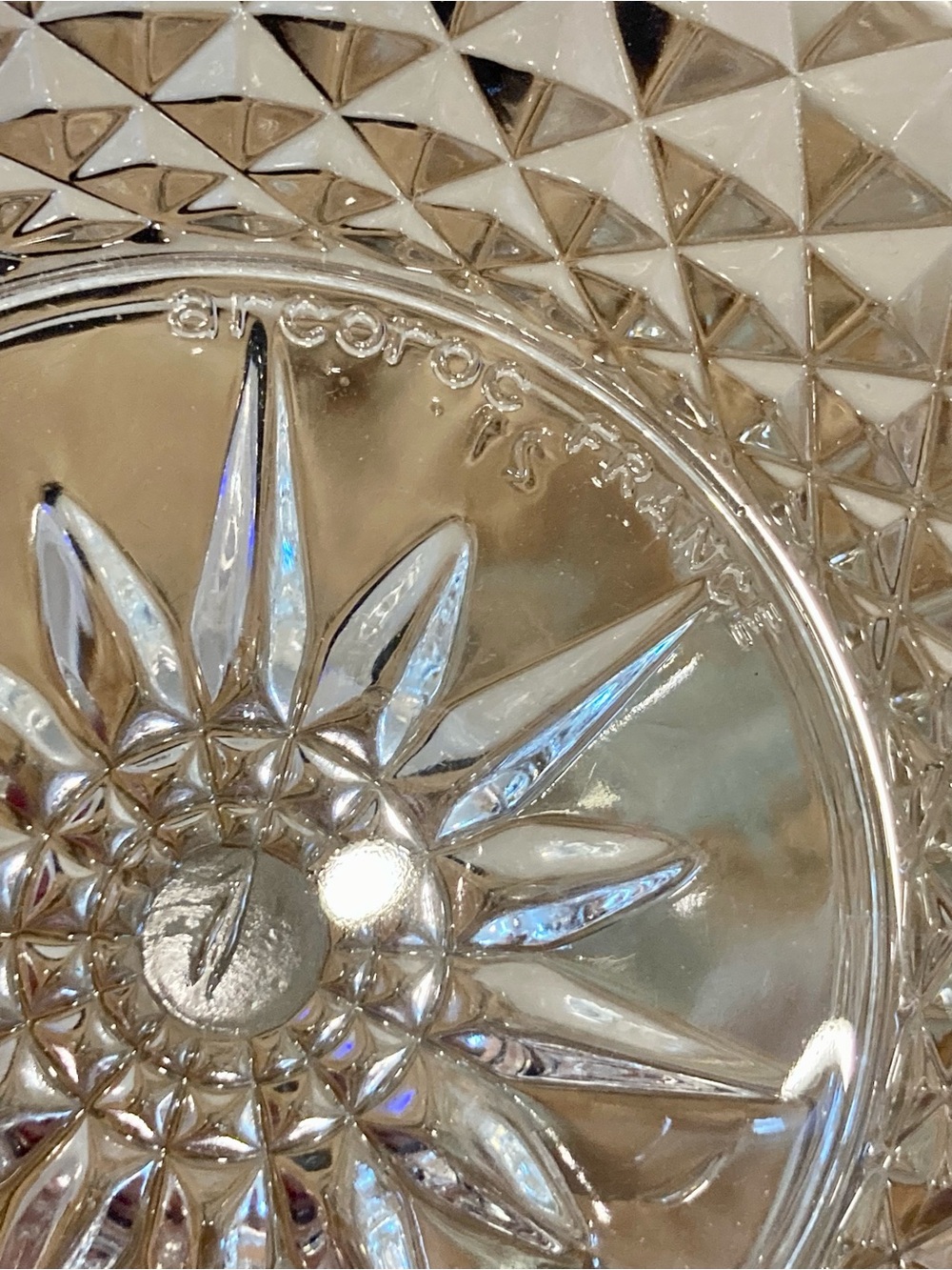 Arcoroc Small Clear Glass Dessert Bowls - Set of 7 - USA and France Mix - Picture 3 of 13